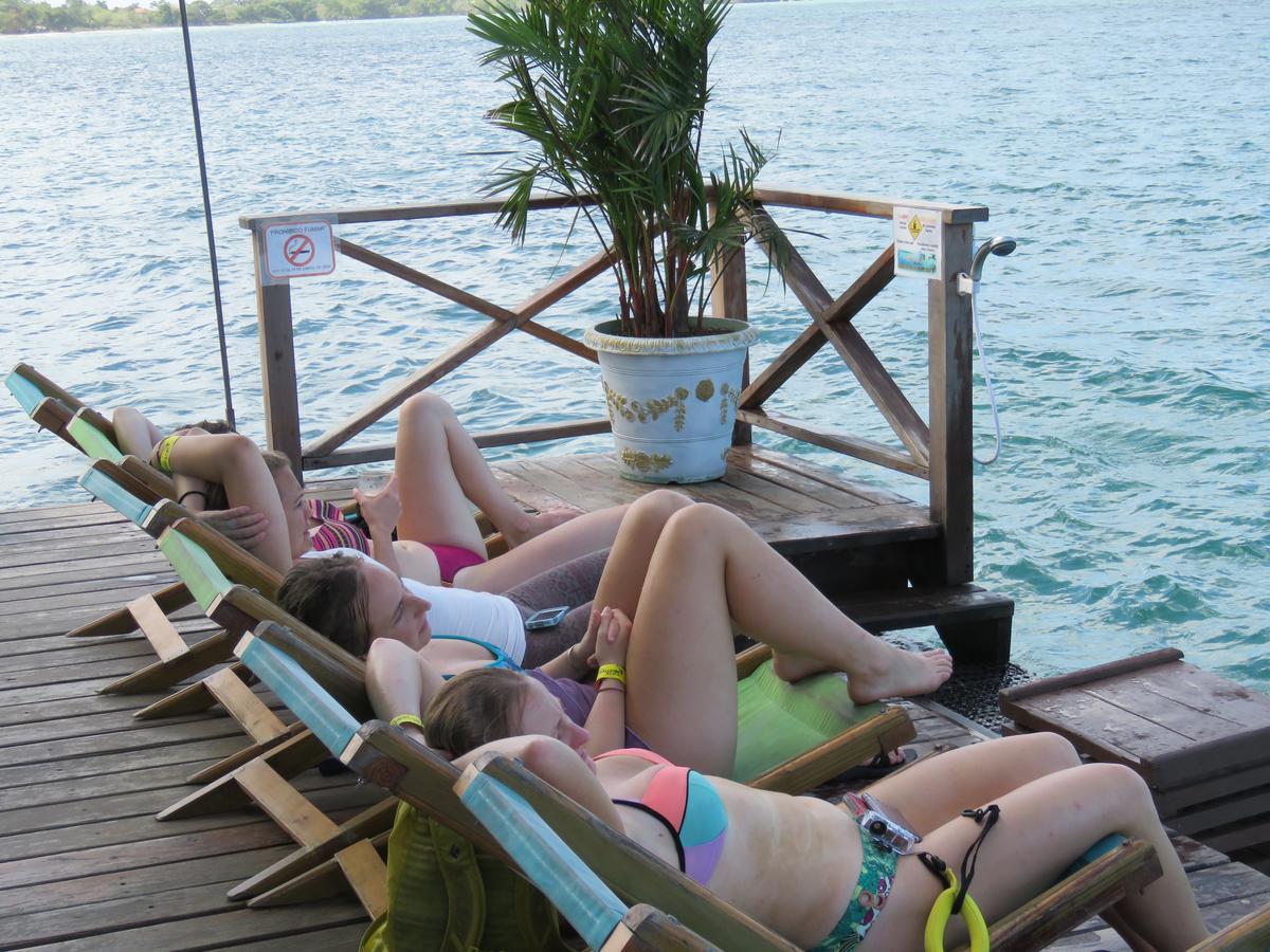 Hostel Mamallena Bocas Del Toro (Adults Only) Luaran gambar